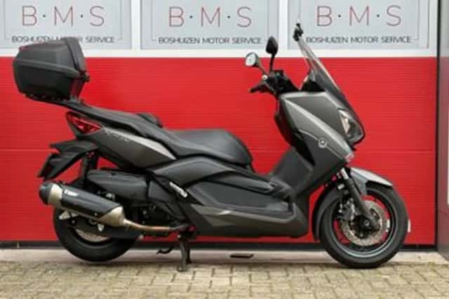 Yamaha X MAX 400 (2017) thumbnail 1