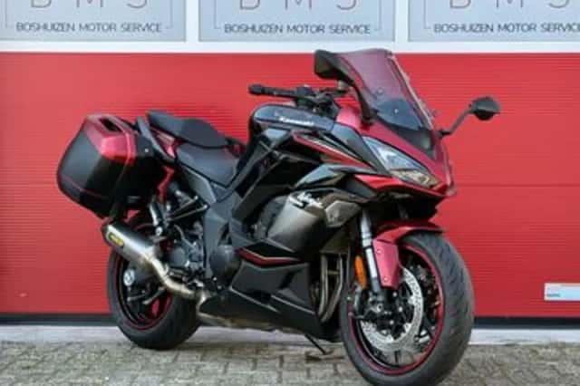 Kawasaki Ninja 1000SX TOURER (2024) thumbnail 2