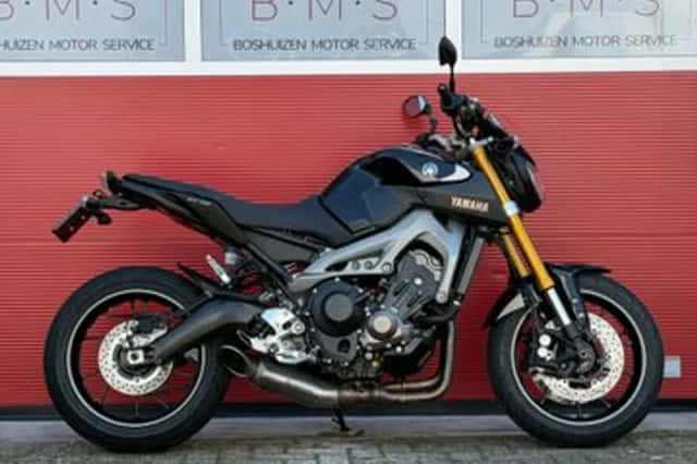 Yamaha MT-09 (2014) thumbnail 1