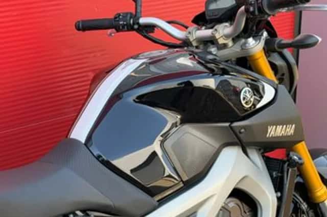 Yamaha MT-09 (2014) thumbnail 5
