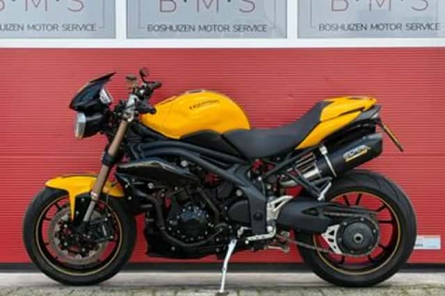 Triumph Speed Triple (2016) thumbnail 4