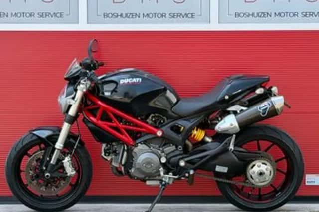 Ducati 796 Monster (2012) thumbnail 4