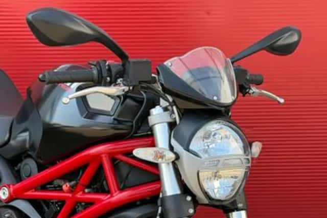 Ducati 796 Monster (2012) thumbnail 5