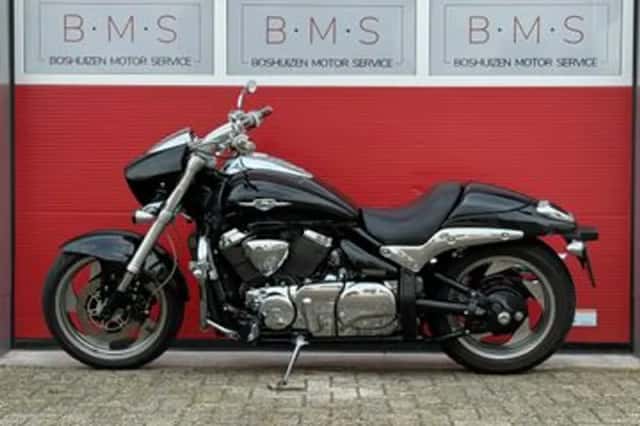 Suzuki Intruder M 1500 (2009) thumbnail 4