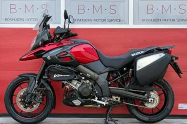 Suzuki V-Strom (2020) thumbnail 4