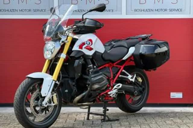 BMW R 1200 R (2015) thumbnail 3