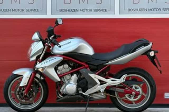 Kawasaki Er-6n (2007) thumbnail 4