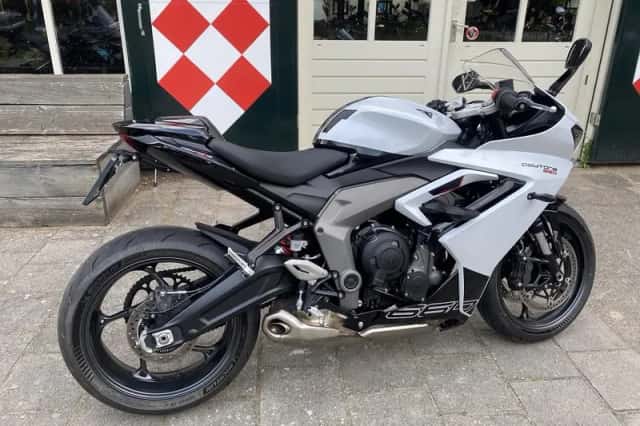 Triumph Daytona 660 (2025) thumbnail 1