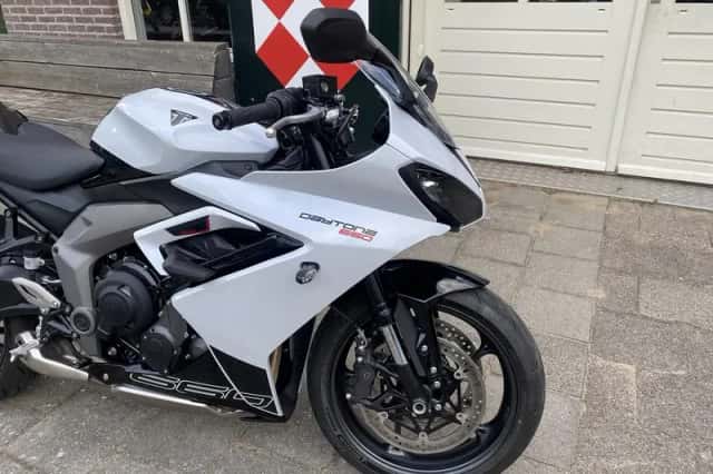 Triumph Daytona 660 (2025) thumbnail 3