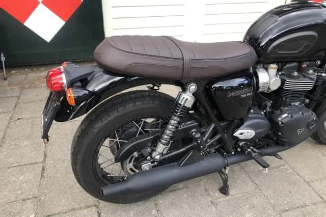 Triumph Bonneville T120 (2021) thumbnail 4