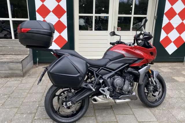 Triumph Tiger 660 Sport (2023) thumbnail 1