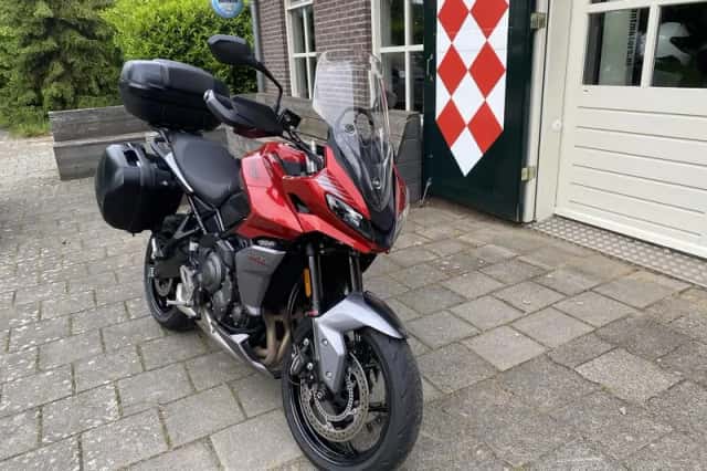 Triumph Tiger 660 Sport (2023) thumbnail 2