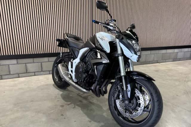 Honda CB1000R (2016) thumbnail 1
