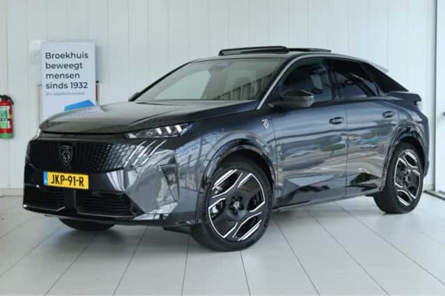 Peugeot E-3008 (2025) thumbnail 1
