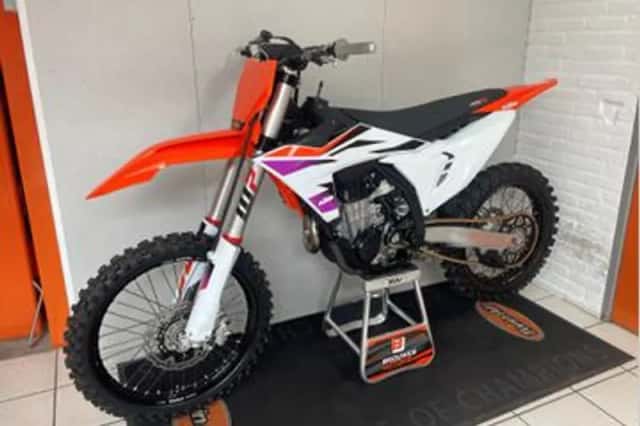KTM 450 SX-F (2024) thumbnail 5
