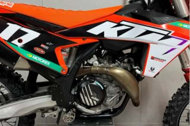 KTM 450 SX-F (2023) thumbnail 4