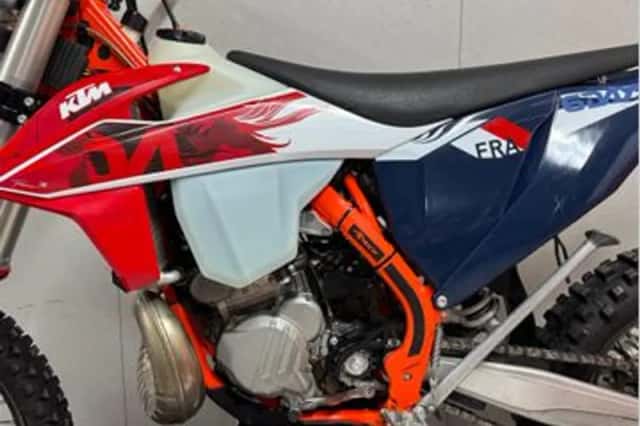KTM 250 EXC (2023) thumbnail 4