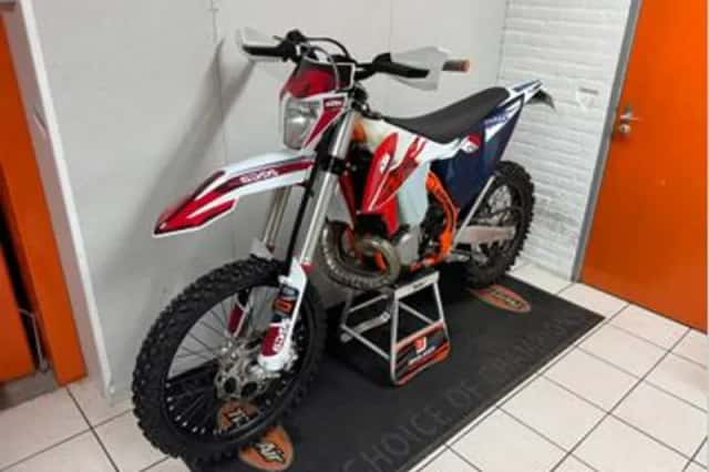 KTM 250 EXC (2023) thumbnail 5