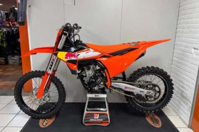 KTM 250 SX-F (2023) thumbnail 3