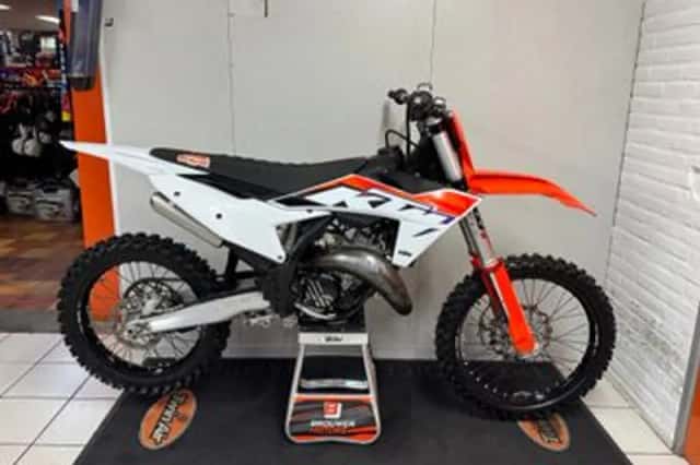 KTM 125 SX (2023) thumbnail 1