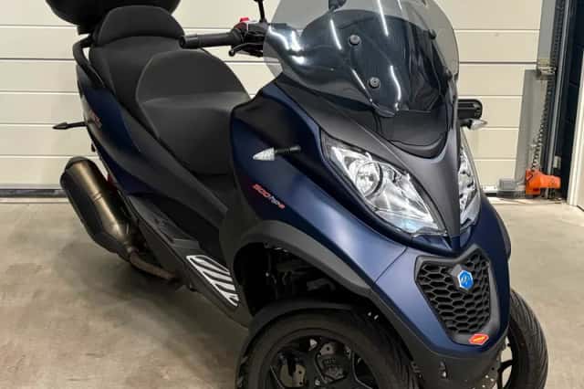 Piaggio MP3 500 (2024) thumbnail 2