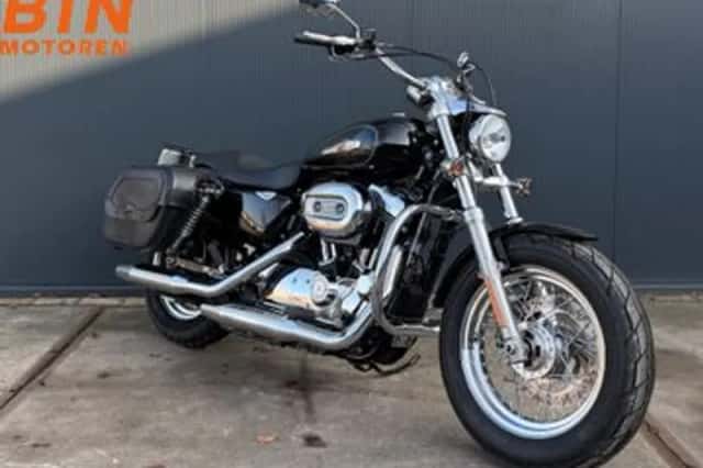 Harley-Davidson Sportster (2015) thumbnail 2