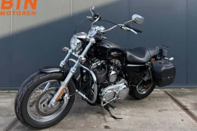 Harley-Davidson Sportster (2015) thumbnail 3