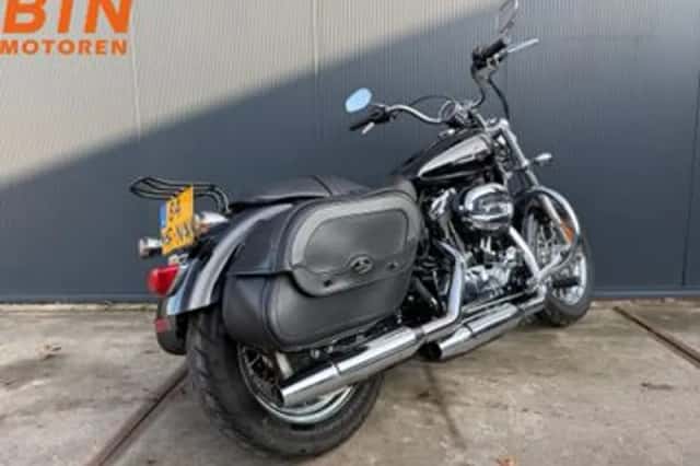 Harley-Davidson Sportster (2015) thumbnail 6