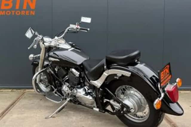 Yamaha XVS 650 A Dragstar Classic (2006) thumbnail 5