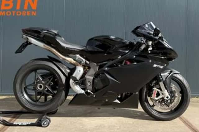 MV Agusta F4 1000R (2012) thumbnail 1