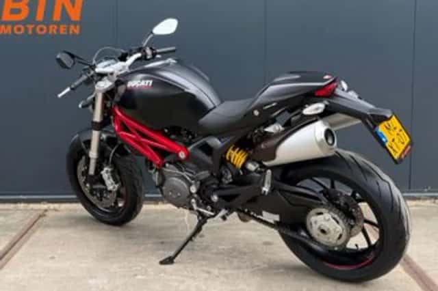 Ducati 796 Monster (2011) thumbnail 5