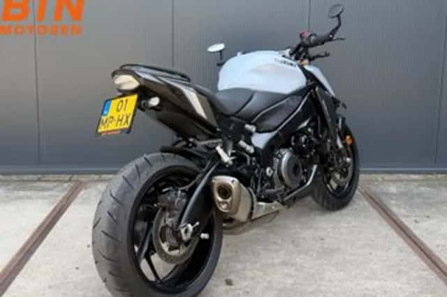 Suzuki GSX-S1000 (2022) thumbnail 6
