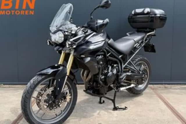 Triumph Tiger 800 (2011) thumbnail 3