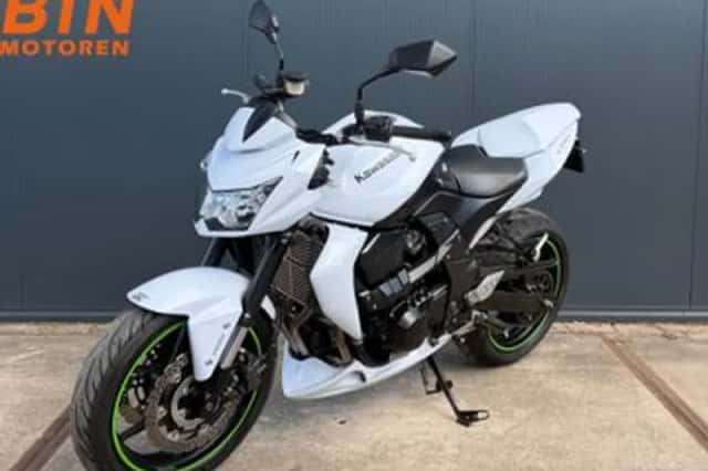 Kawasaki Z750 (2010) thumbnail 3