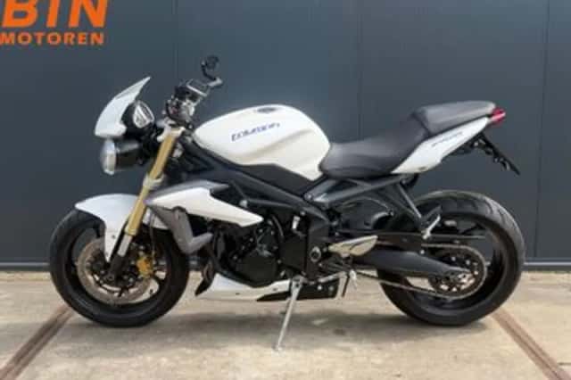 Triumph Street Triple 675 (2014) thumbnail 4