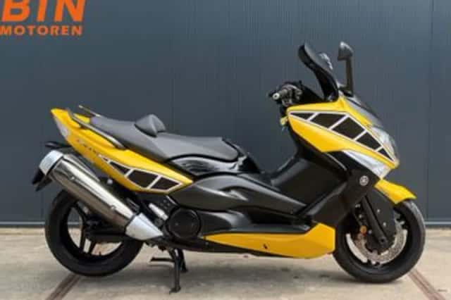 Yamaha T MAX (2009) thumbnail 1