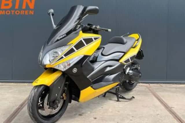 Yamaha T MAX (2009) thumbnail 3