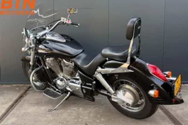 Honda Vtx 1800 (2002) thumbnail 5