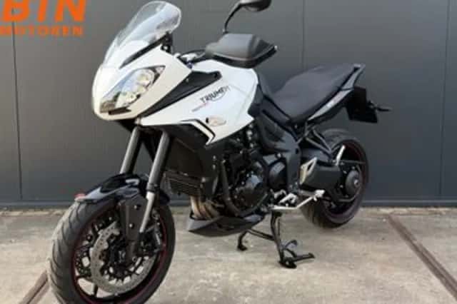 Triumph Tiger 1050 Sport (2014) thumbnail 3