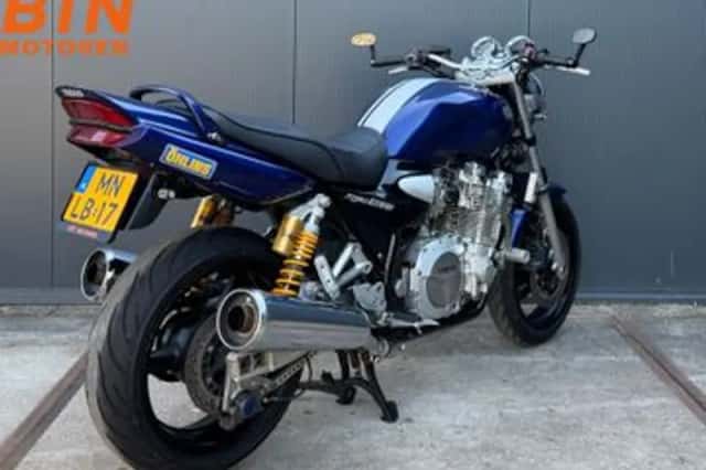 Yamaha XJR 1300 (2005) thumbnail 6