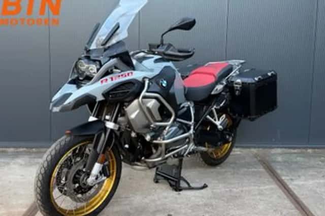 BMW R 1250 GS Adventure (2023) thumbnail 3