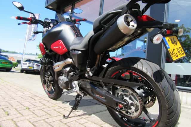 Yamaha MT-03 (2016) thumbnail 3