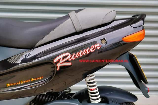 Gilera Runner 180cc FXR SD M08 ORIGINEEL (1998) thumbnail 5
