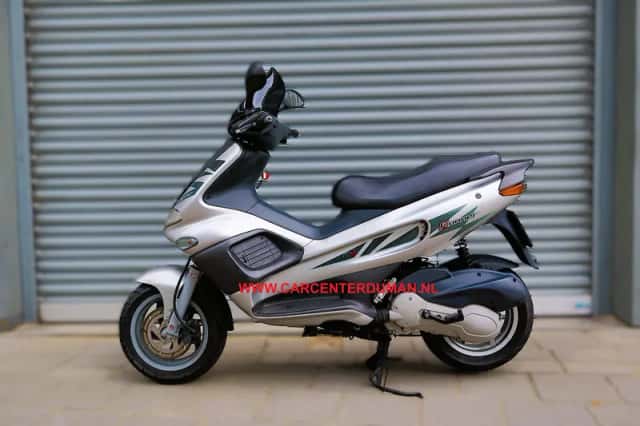 Gilera RUNNER FXR 180CC SD SP PRO (1998) thumbnail 2