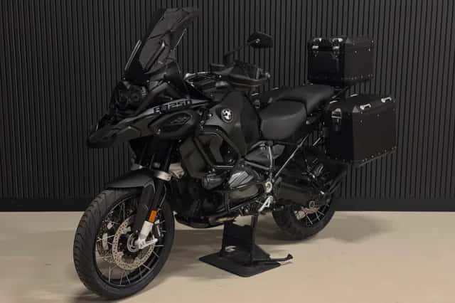 BMW R 1250 GS Adventure (2022) thumbnail 1