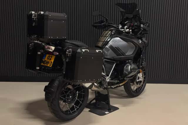 BMW R 1250 GS Adventure (2022) thumbnail 2