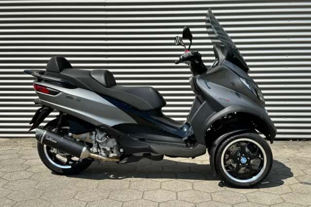 Piaggio MP3 500 (2016) thumbnail 5