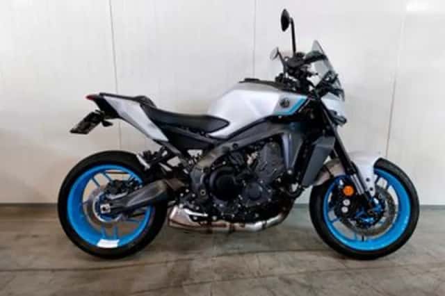 Yamaha MT-09 Y-AMT (2025) thumbnail 1