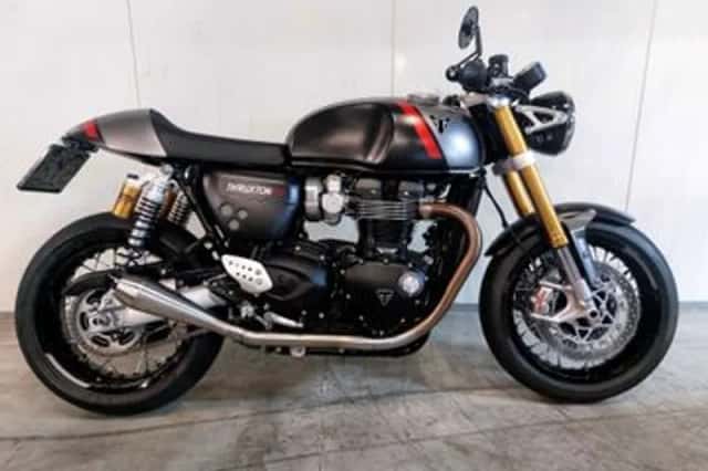 Triumph Thruxton RS (2022) thumbnail 1