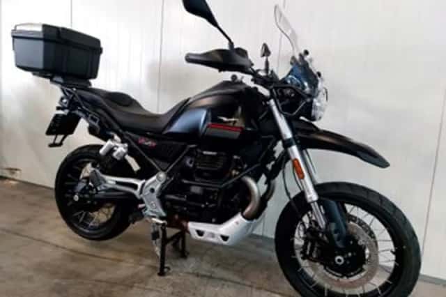 Moto Guzzi V85 TT (2021) thumbnail 3
